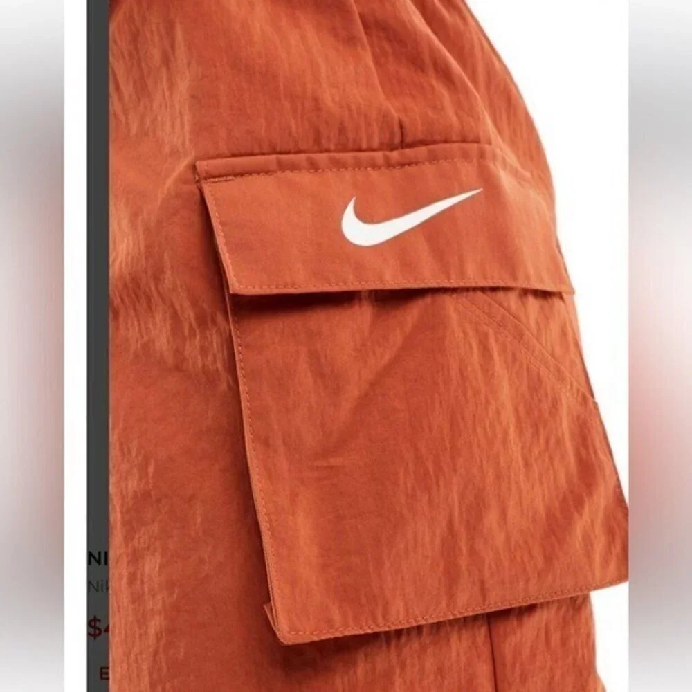 NIKE Women’s Woven High Rise Loose Fit Shorts Rust Brown NEW